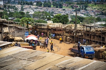 SUB: Montée Parc Wood Market, Yaoundé, Cameroon. Photo by O. Girard/CIFOR